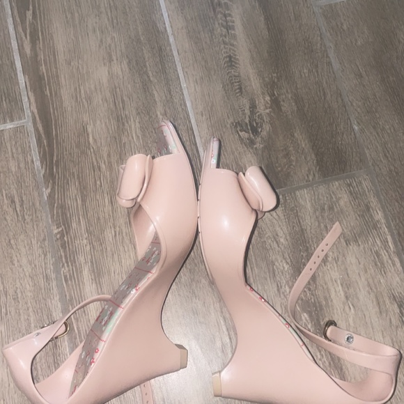 Melissa Wedges - Picture 5 of 6